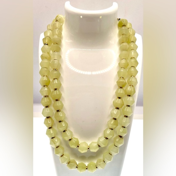 Vintage Gorgeous Long Strand Genuine Pale Yellow Carved Onyx Beaded Necklace 36”